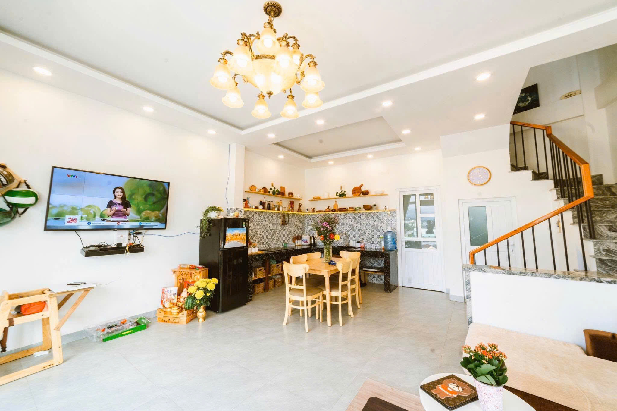 Cần Bán Homestay đang kinh doanh tại Cổ Loa, P2, Đà Lạt giá chỉ 7.5 tỷ - Ảnh chính